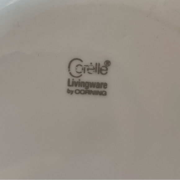 Corelle Saucer Plate Green Flowers Spring Blossom Crazy Daisy - Picture 2 of 2